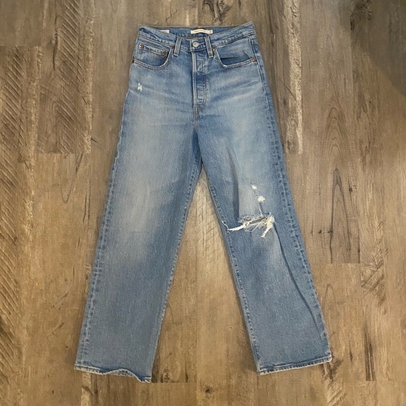 Levi's Denim - Levi’s Ribcage Straight Ankle Jean 27
